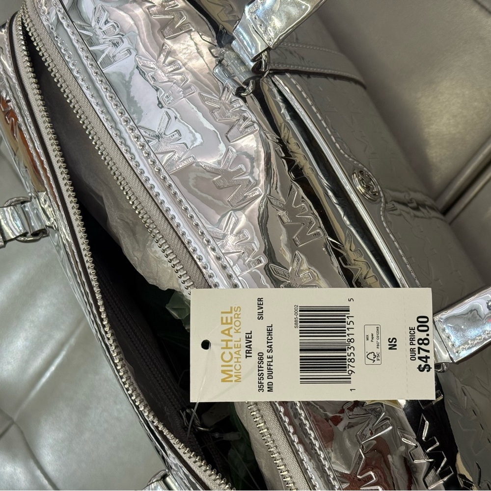 Michael kors jet set travel medium patent logo duffle satchel silver NWT - Picture 11 of 11